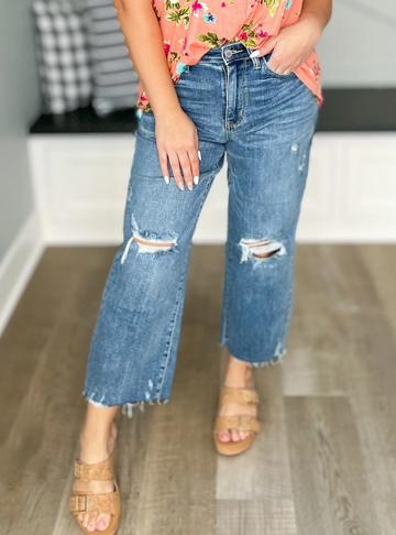 Judy Blue HW w/ Destroy Crop Leg