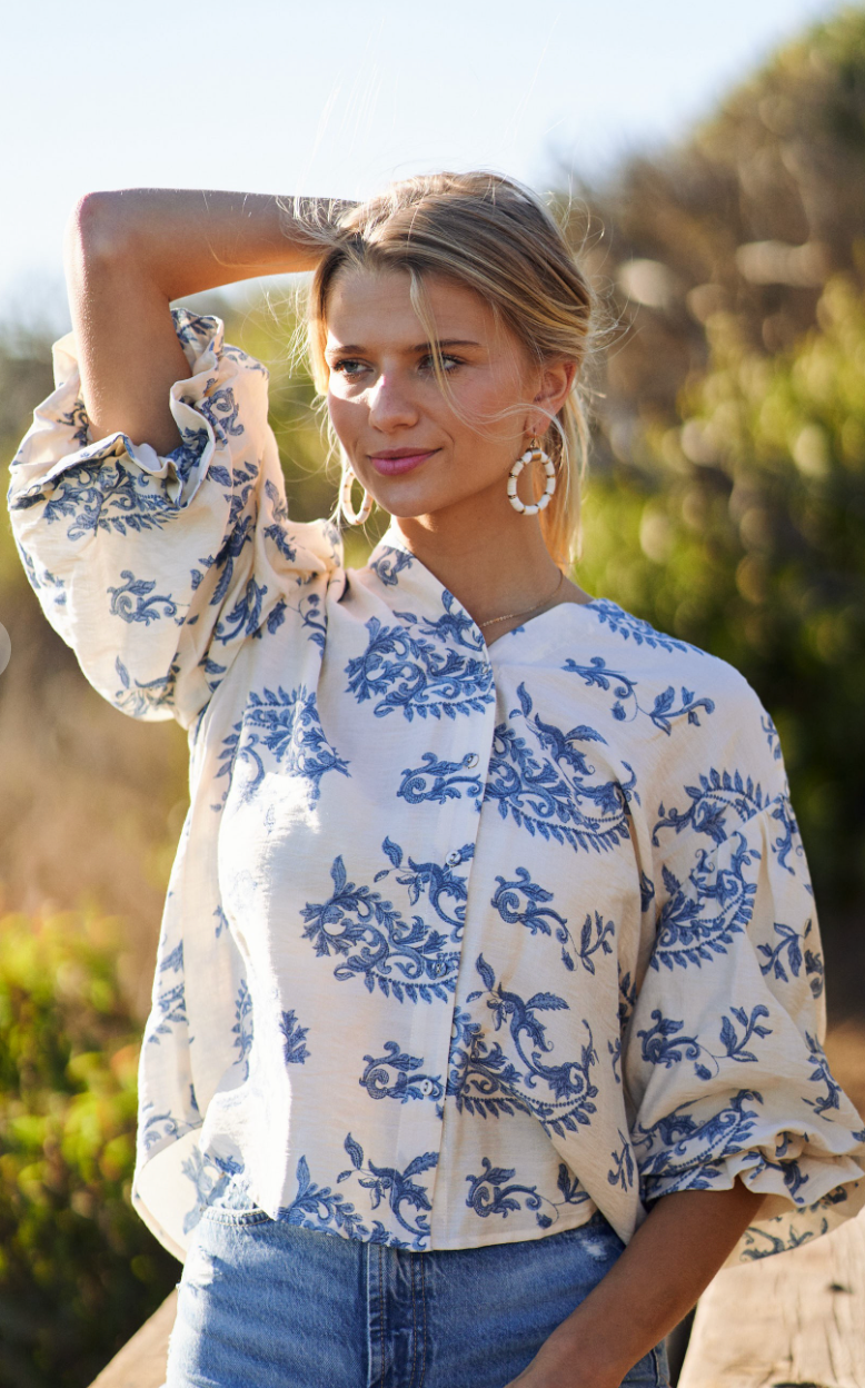 Beautiful Vintage Print Top