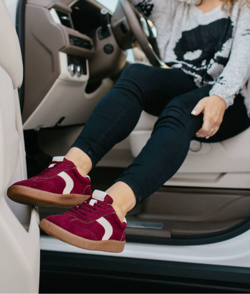 Corky's | Spoiler Alert | Sneaker
