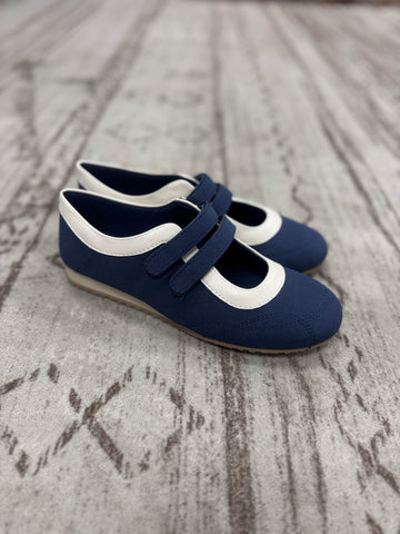 The "Mixed" Casual Closed Toe Shoe