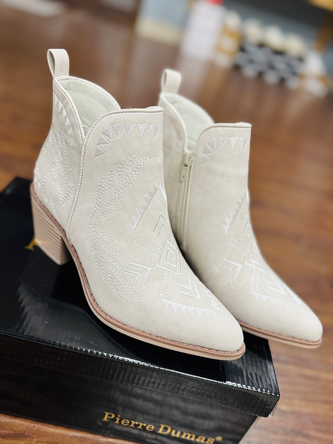 Whitney-1 Boot