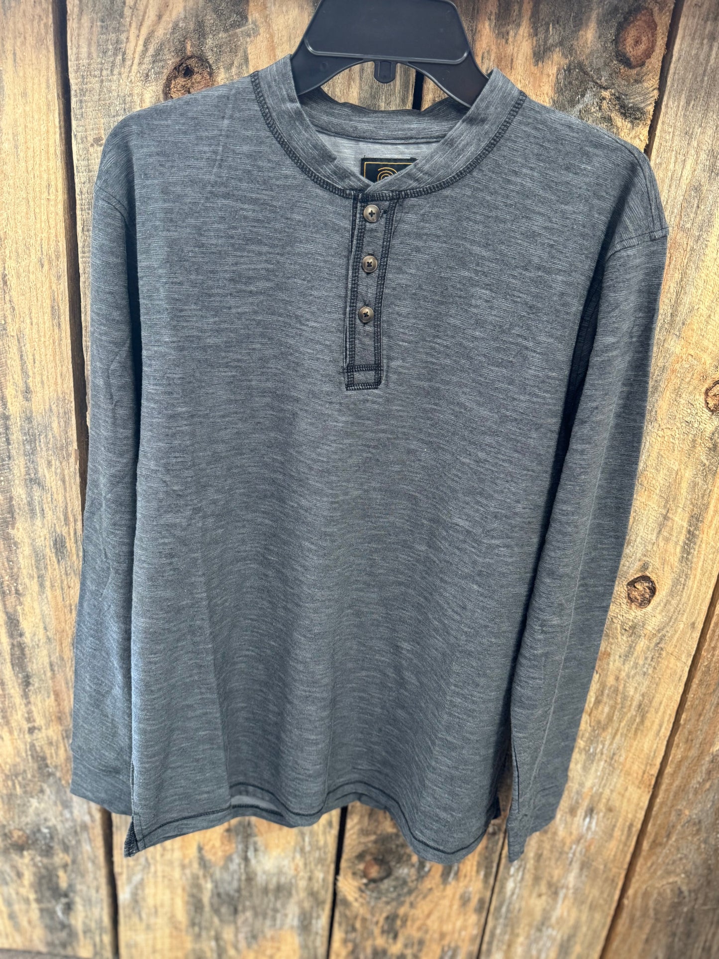 Men's 3 Button Henley Shirt