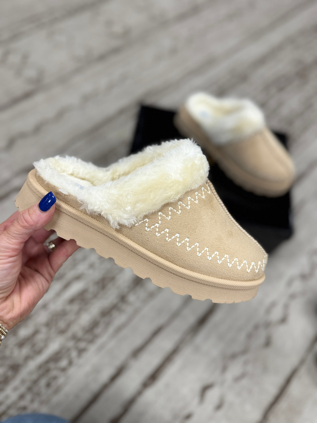 Zora-1 Slip-On