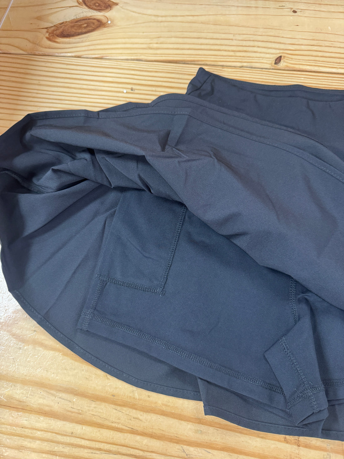 Mono B Breeze Flutter Skort