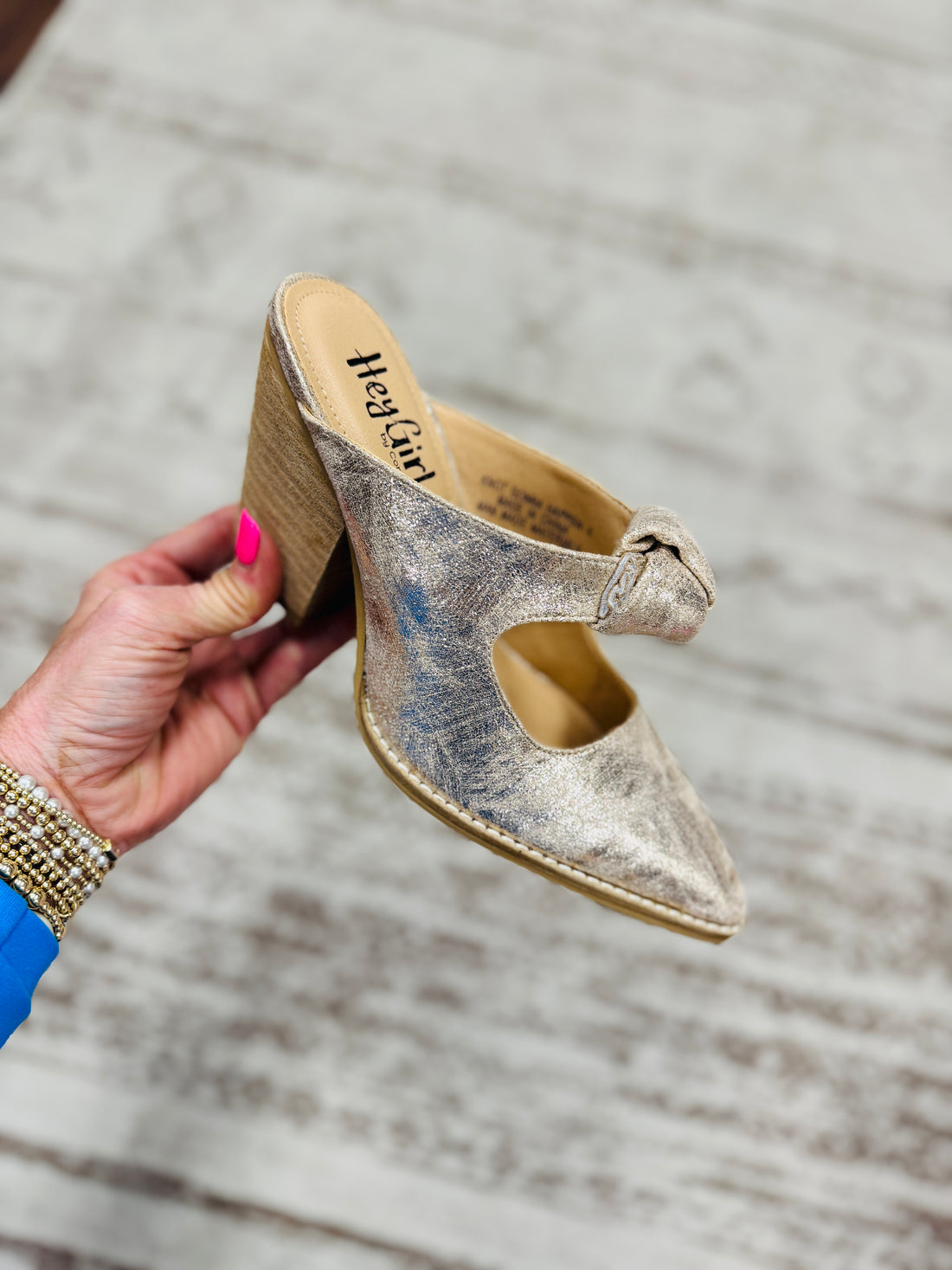 Corky's | Knot Gonna Happen | Gold