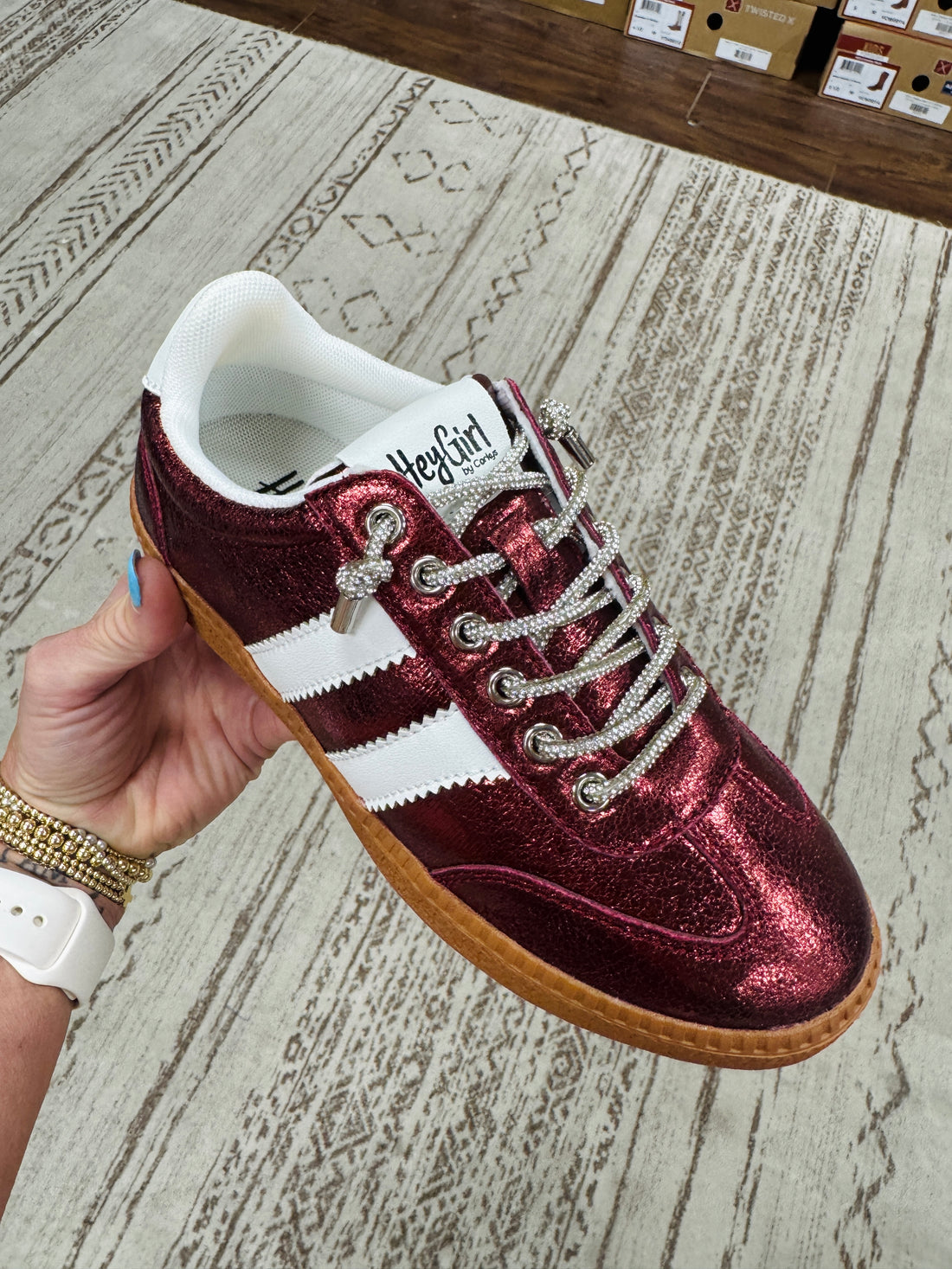 Corky's | Heads Up | Burgundy Metallic