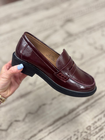 Corky's Im Down Loafer