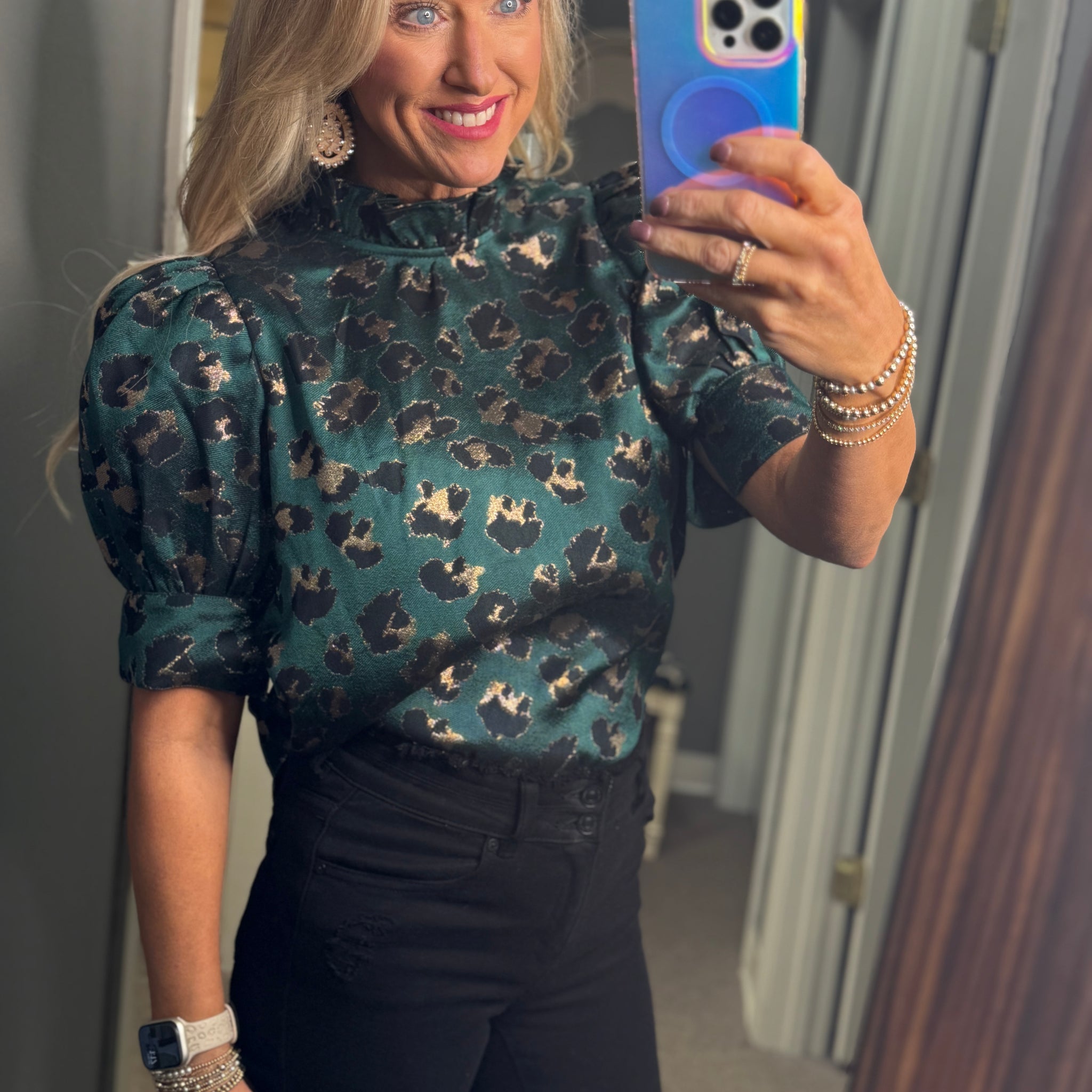 Stunning Hints Of Metallic Top