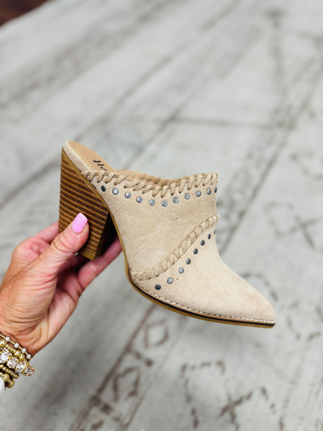Hey Girl Blame The Bar Heeled Mule