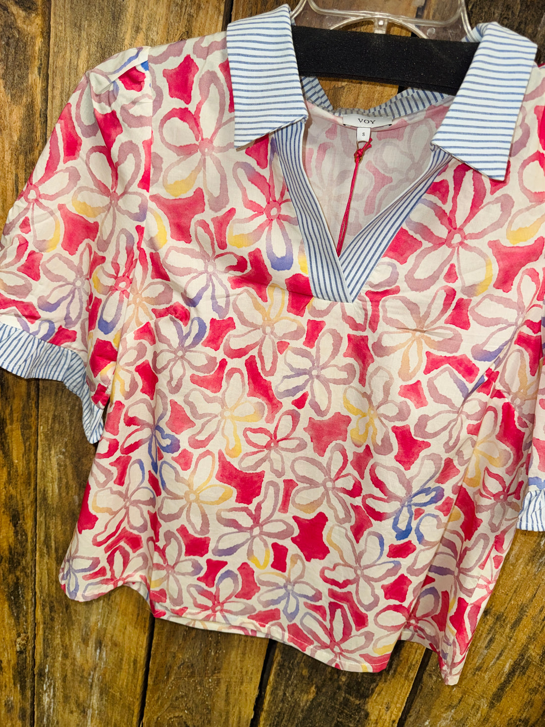 Collared Stripe Detail Floral Print Top
