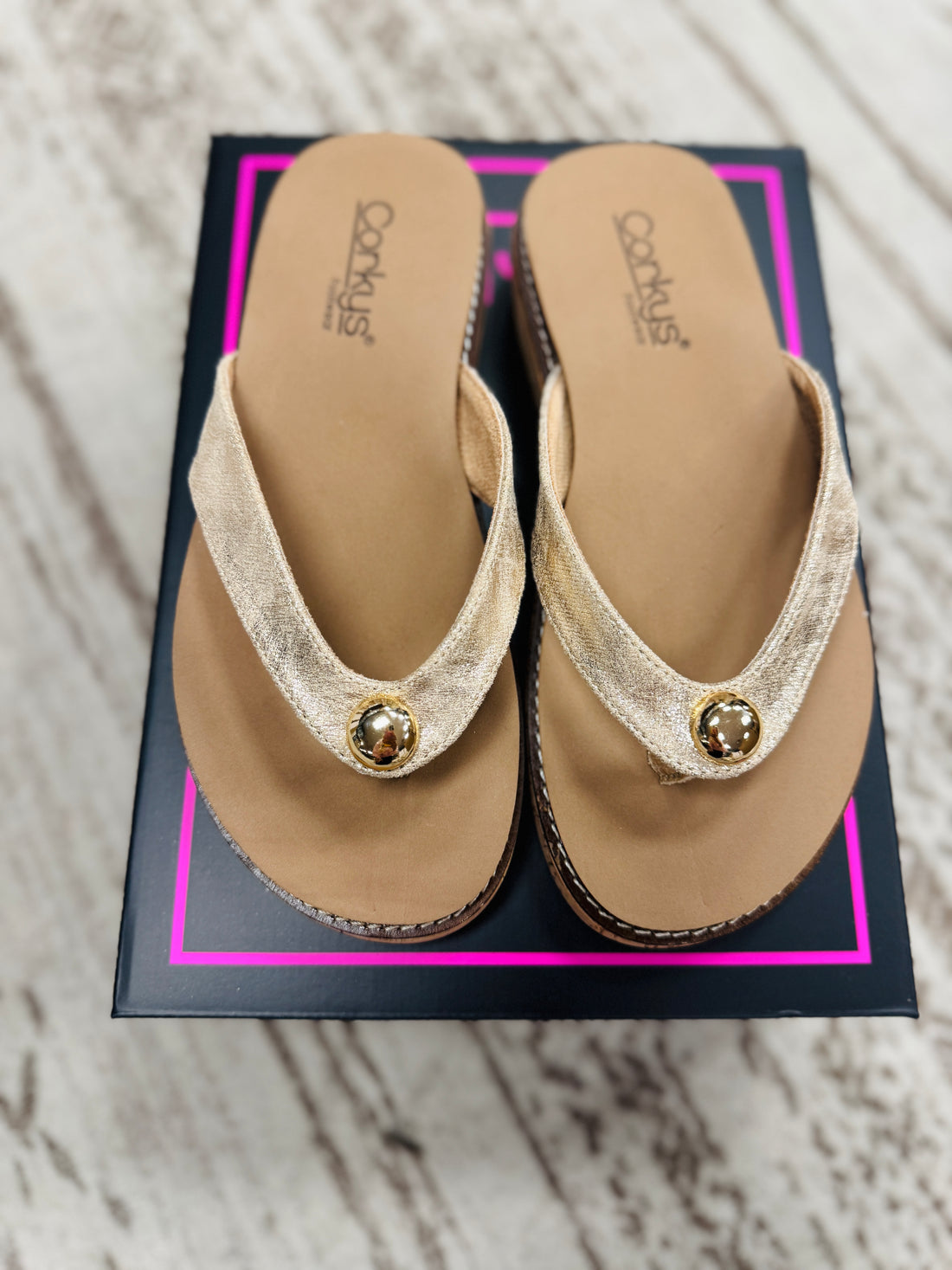 Corky's | Off The Deep End | Gold