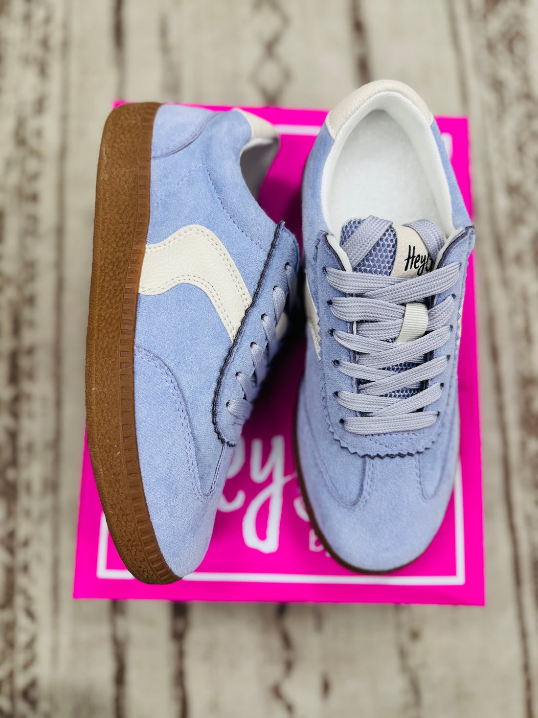 Hey Girl | Spoiler Alert | Lavender Sneaker