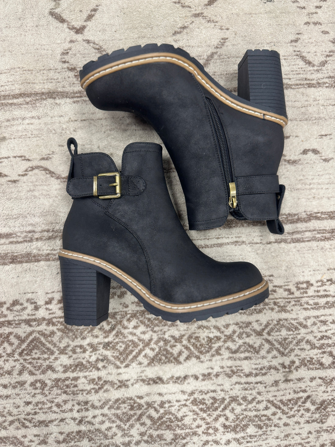 Corky's Good Call Distressed Boot