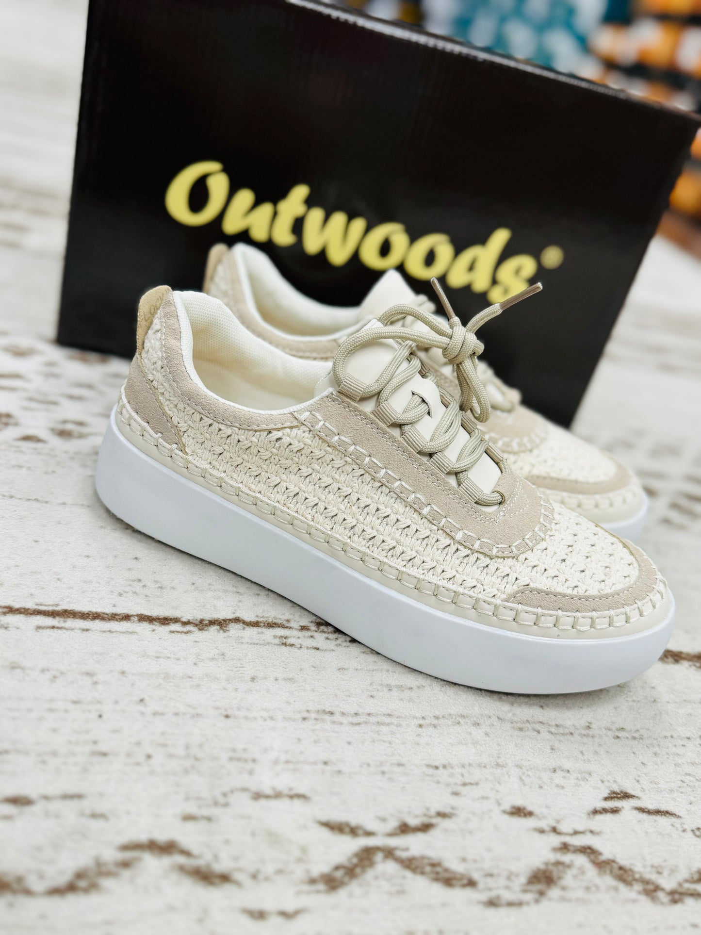 Outwoods "Shauna-2" Sneaker