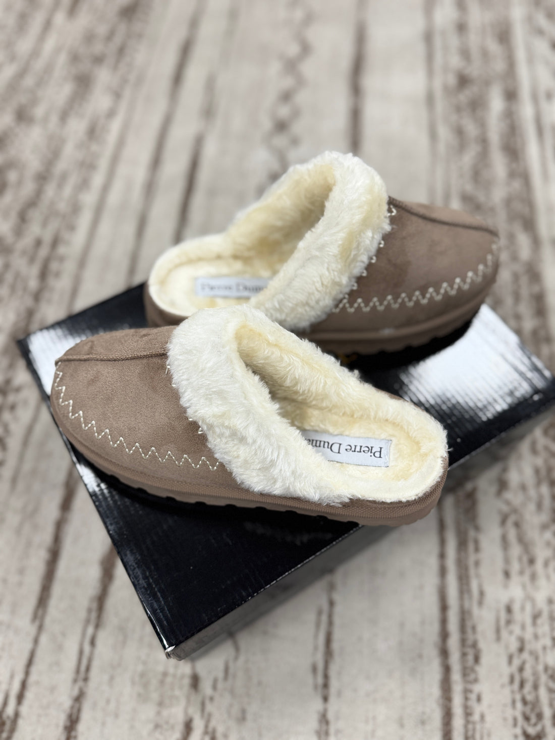 Zora-1 Slip-On
