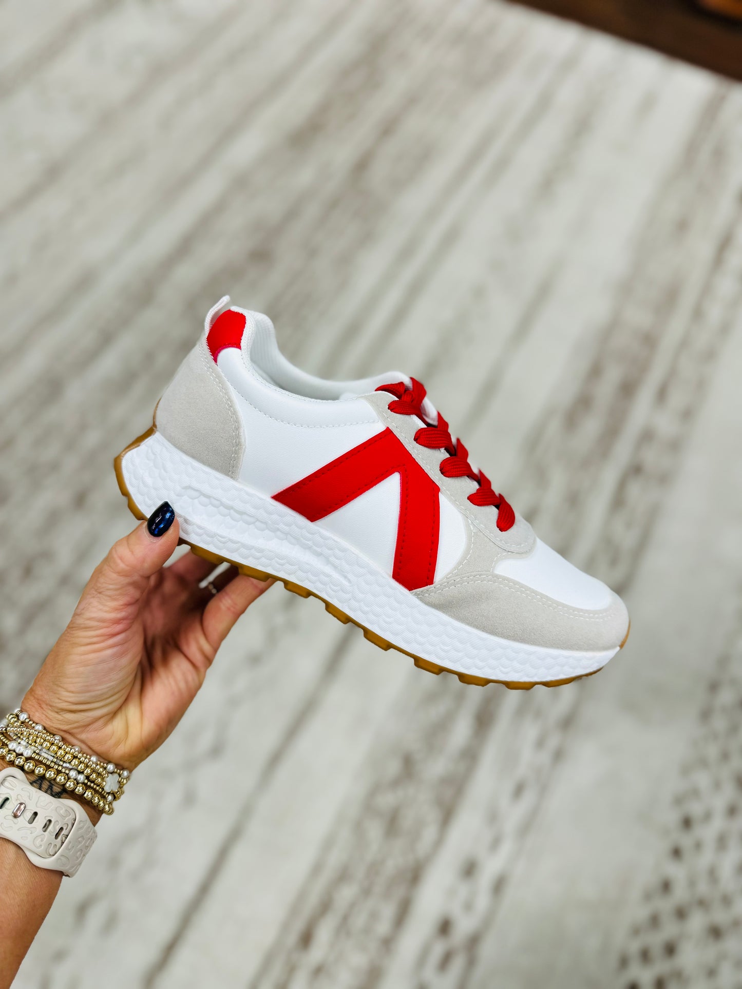 Cozy Girl Red/Beige Sneaker