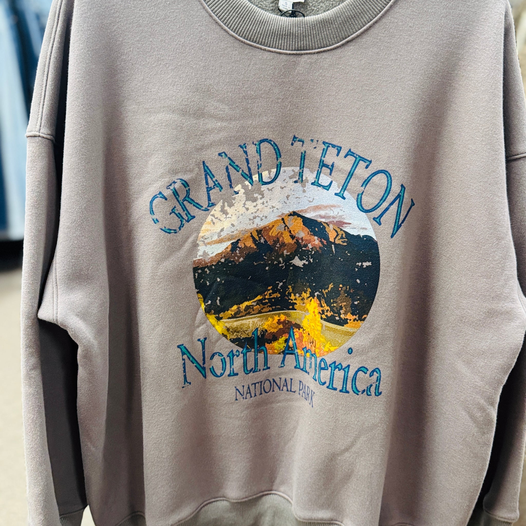 "Colorado" Graphic Oversized Sweatshirt
