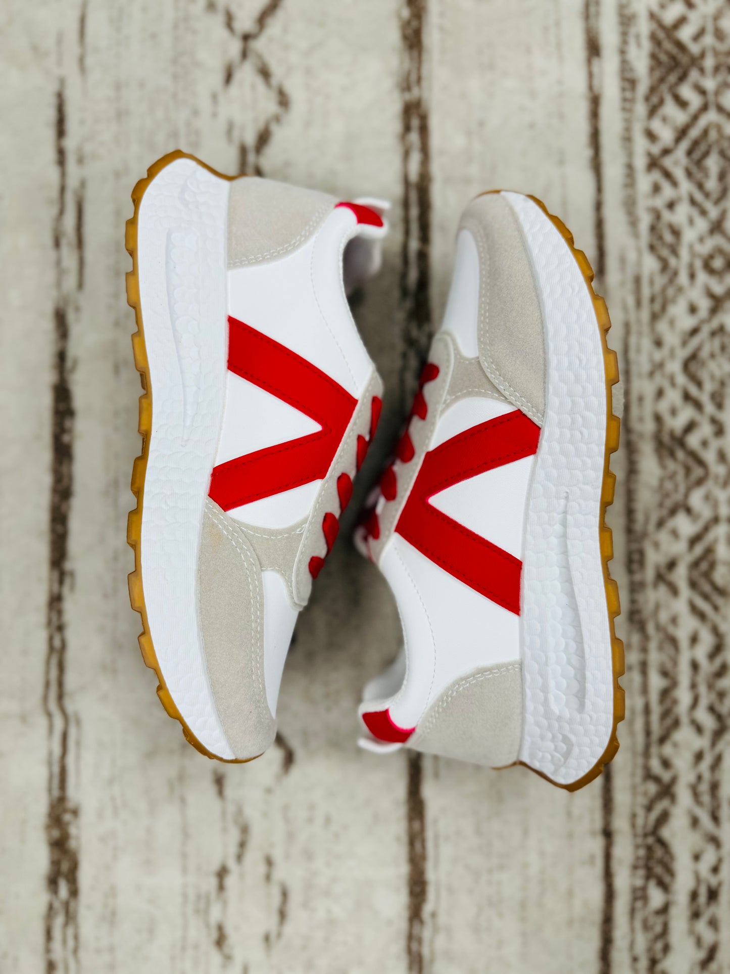 Cozy Girl Red/Beige Sneaker