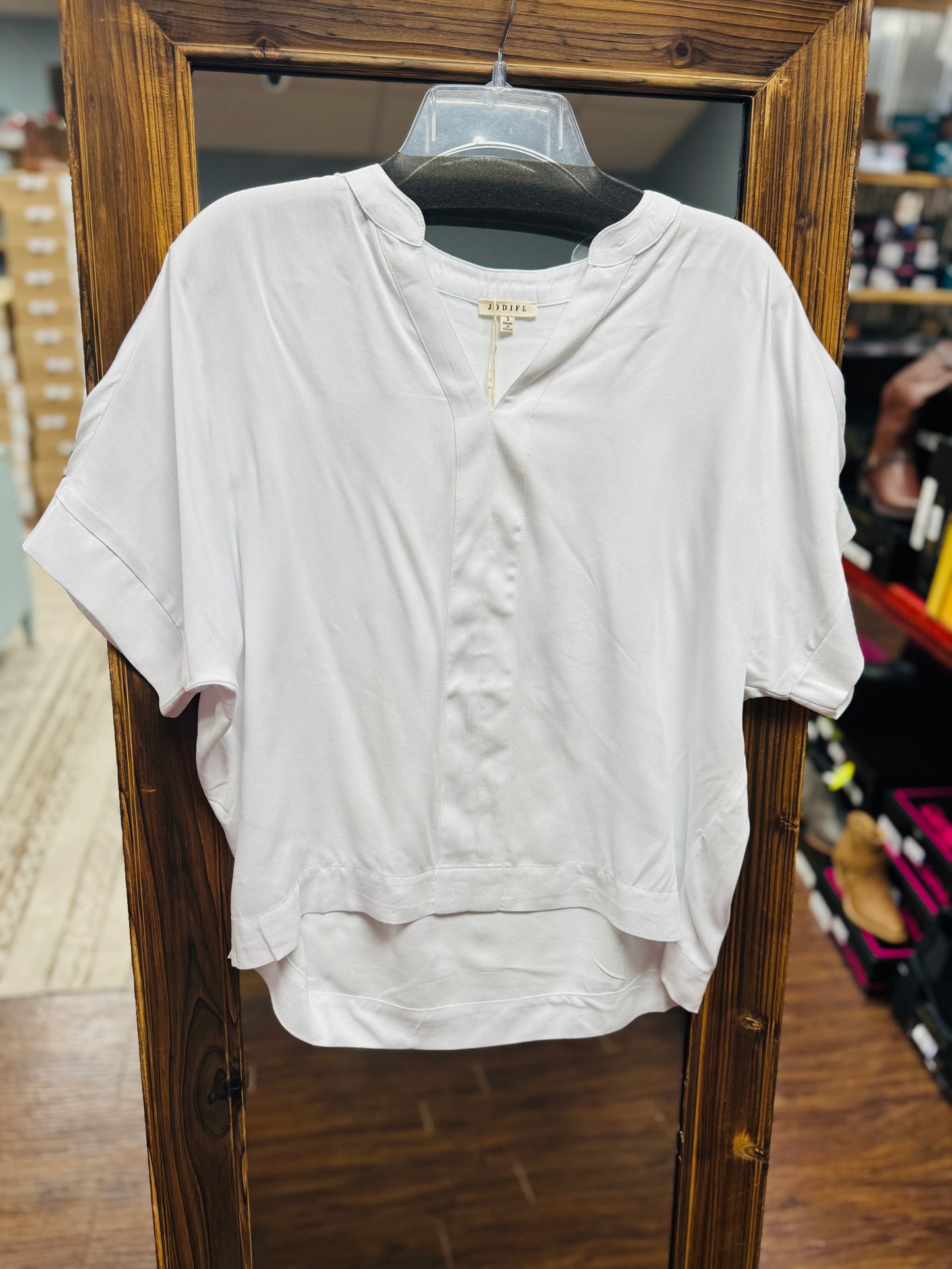 Solid Basic V-Neck Top