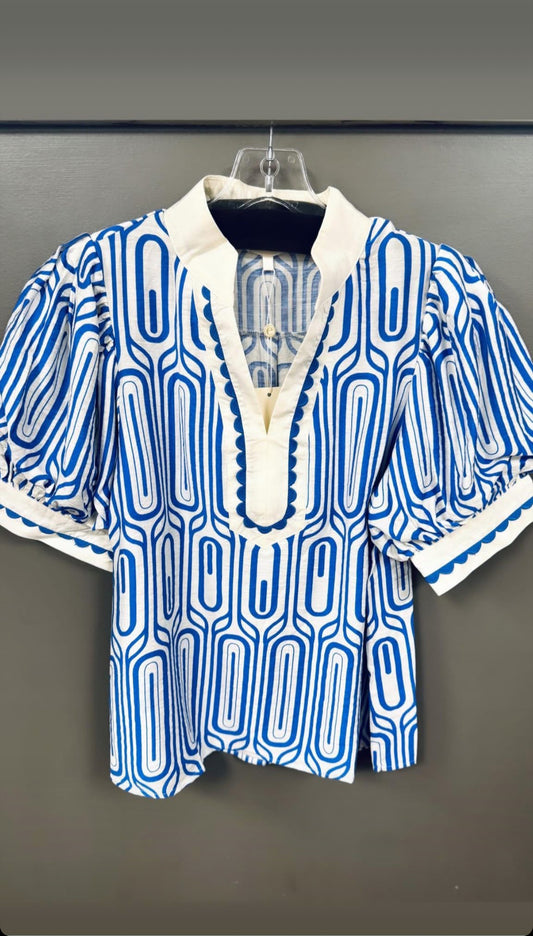Scallop Trim Abstract Print Top