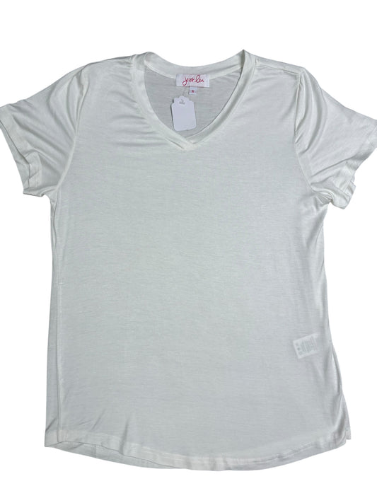 Basic V-Neck Tee