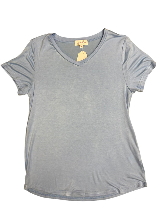 Basic V-Neck Tee