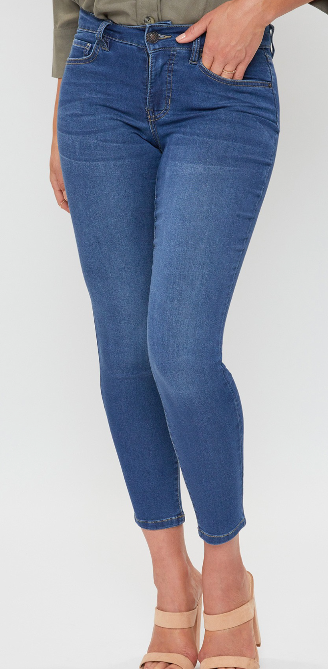 Missy Petite Hyper Denim Super Stretch Skinny Jean