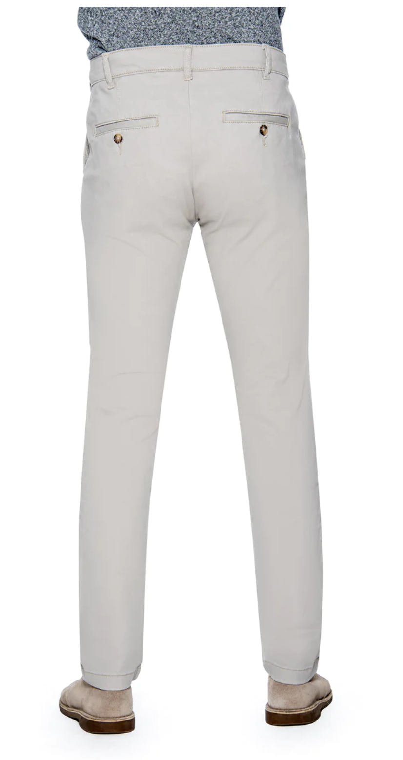 Men's Navigator Chino Khaki Pant