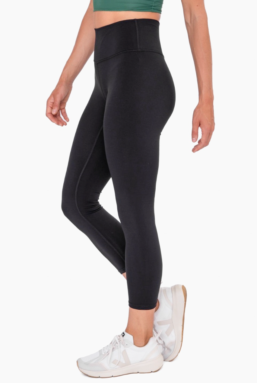 Mono B Ultra Fit Leggings – Stubbs Dept. Store