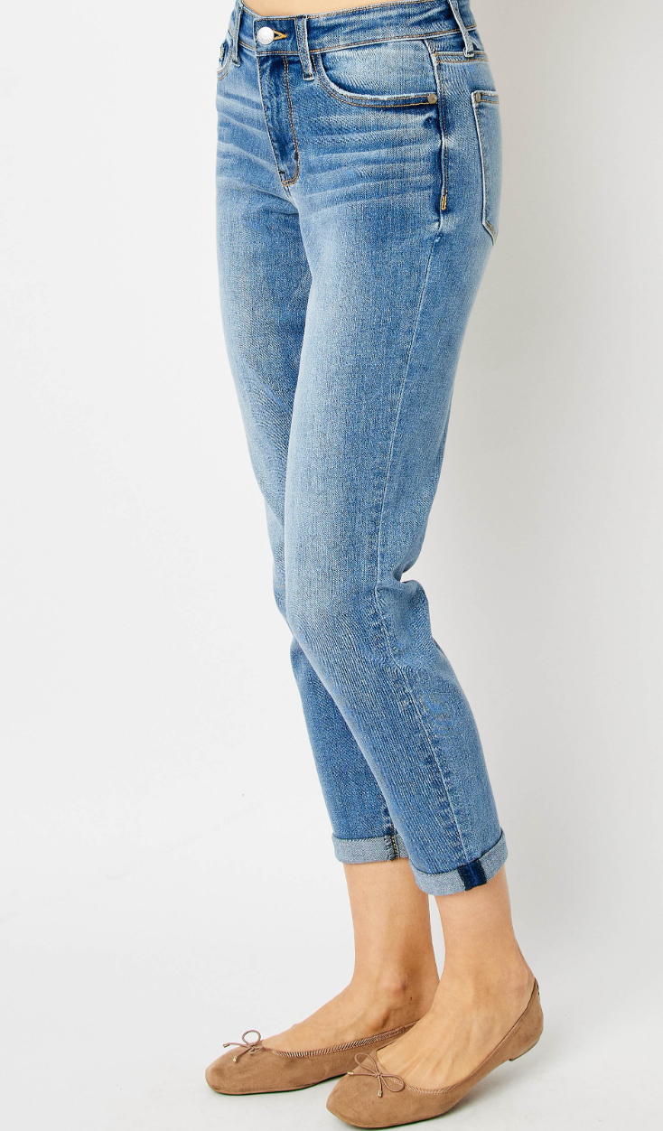 Judy Blue Midrise Slim Jean