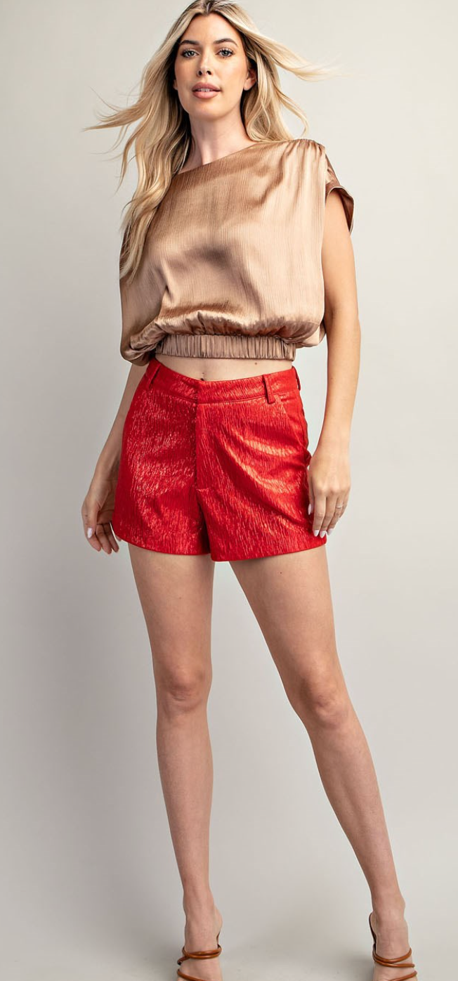 Flattering High-Wasted Texturized Shorts