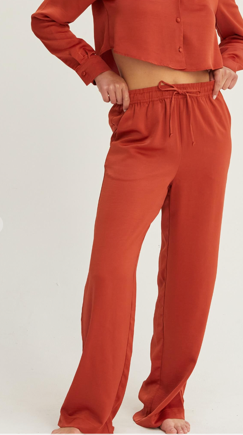 Relaxed Oversized Top With Drawstring Pants