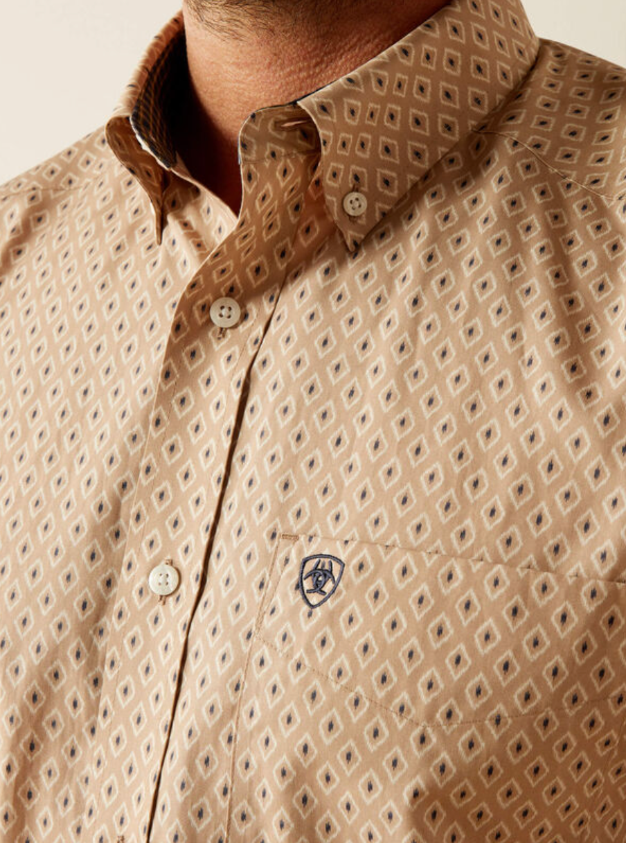 Ariat Wrinkle Free Frazier Classic Fit Shirt