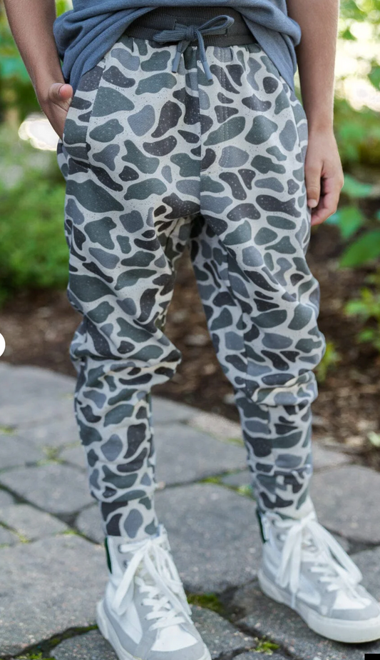 Youth Fleece Jogger - Classic Deer Camo