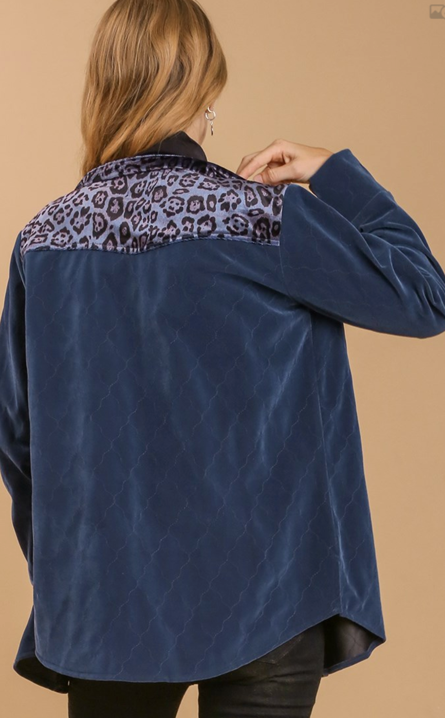 Animal Print Detail Velvet Top