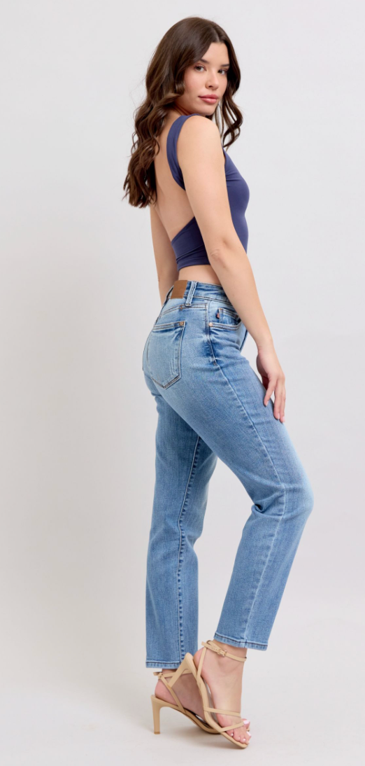 Judy Blue Vintage Wash Slim Fit Jean