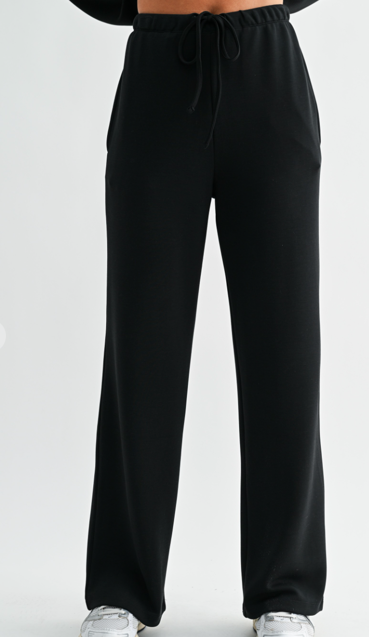 Simple Scuba Wide-leg Pant