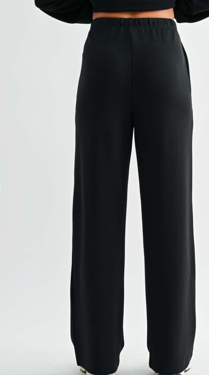 Simple Scuba Wide-leg Pant