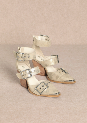 Hendrix - Pointed Toe Hollow Out Stiletto Sandals