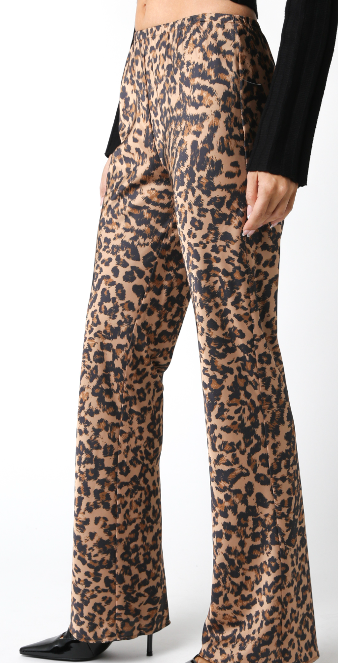 The Meredith Leopard Pant