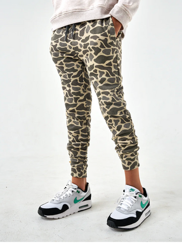 Youth - Fleece Jogger - Classic Deer Camo