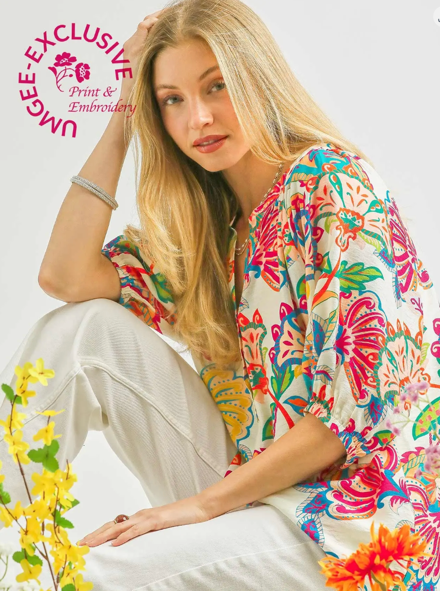 Flattering Paisley Print V-Neck Top