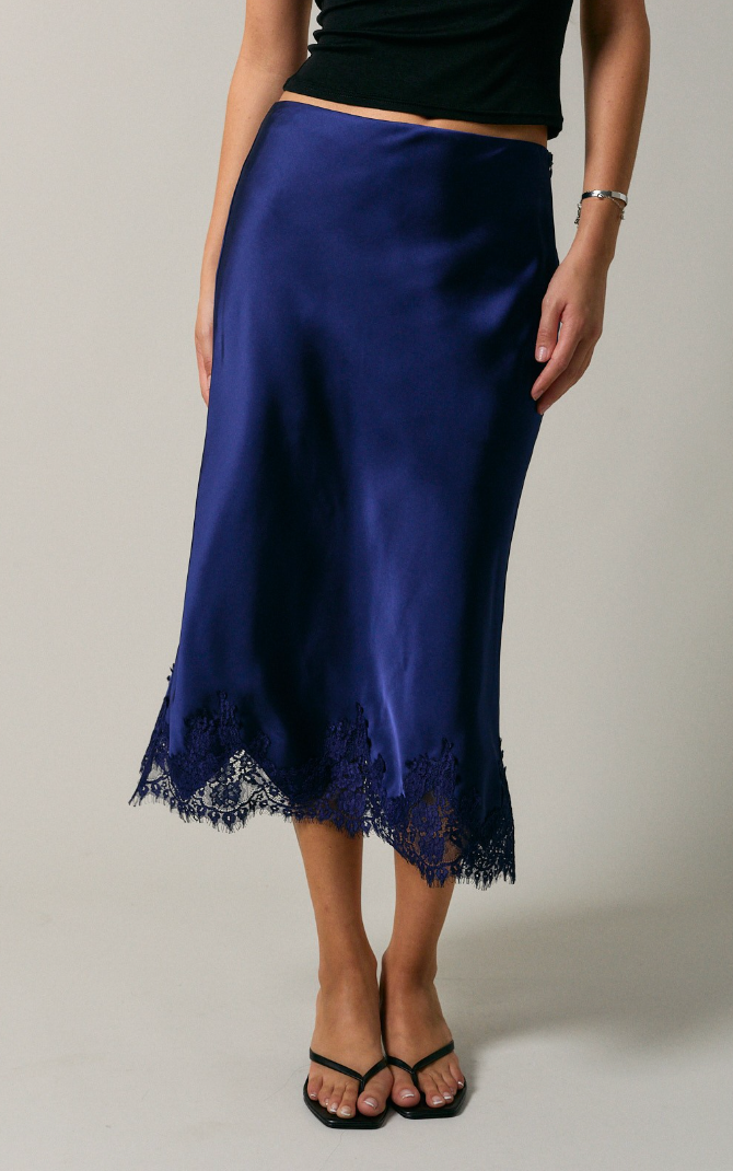 Elegant Silk Lace Trim Skirt