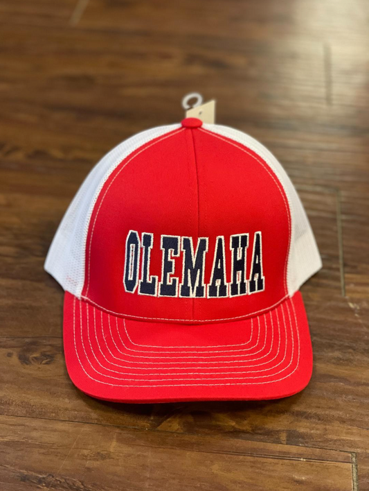 OLEMAHA MESH BACK HAT- RED/WHITE